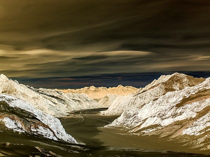 Brad Rimmer, Aletsch Glacier, 2017, C-type Chromogenic Fuji Crystal archive print, 100 x 134cm, ed. 3.jpg