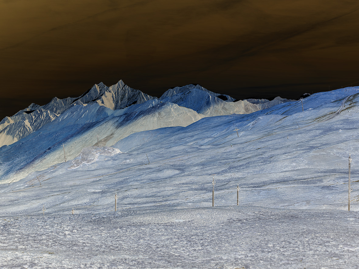 Brad Rimmer, Aschhorn, 2017, C-type Chromogenic Fuji Crystal archive print, 100 x 134cm, ed. 3.jpg