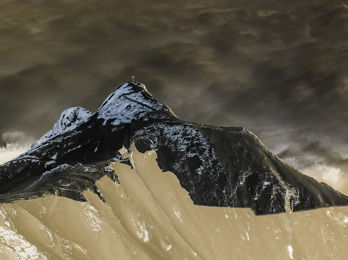 Brad Rimmer, Kilmsenhorn, 2017, C-type Chromogenic Fuji Crystal archive print, 100 x 134cm, ed. 3.jpg