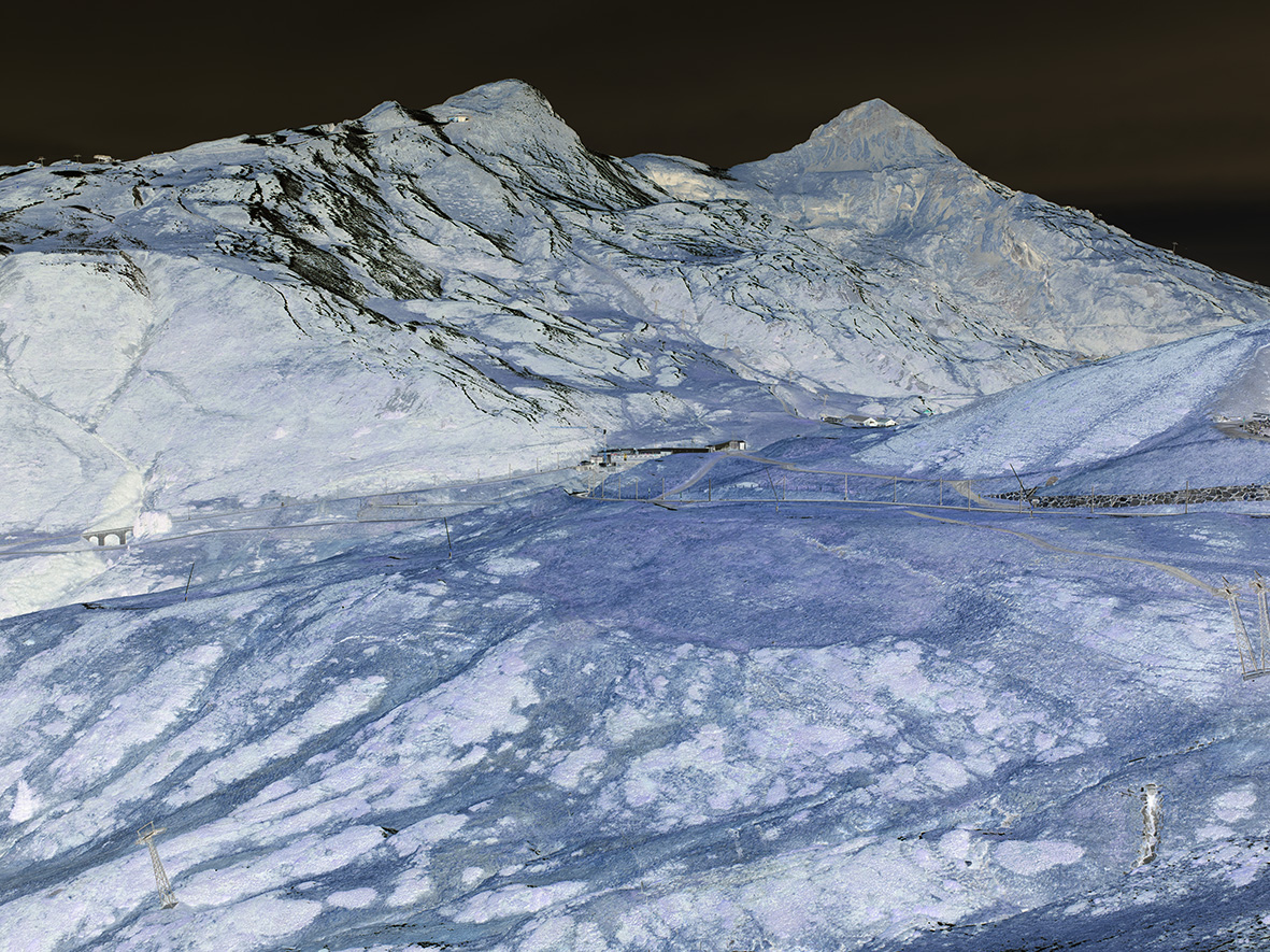 Brad Rimmer, Tschuggen, 2017, archival pigment print, 100 x 134cm, ed.3.jpg