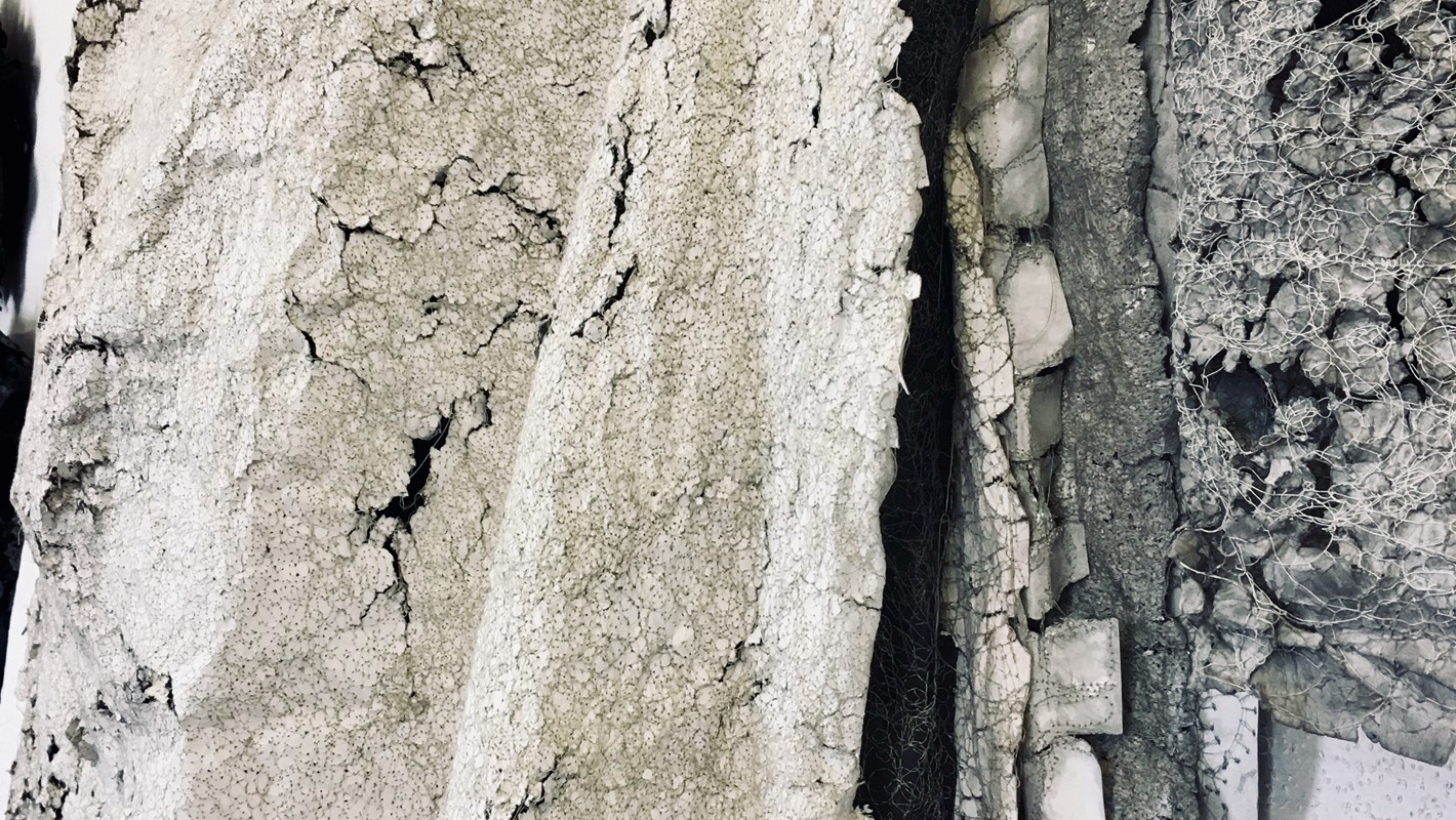 Susan Roux, Blankets, 2018, ink, thread and carbon on Canson paper, 190 x 230 x 30cm (detail)