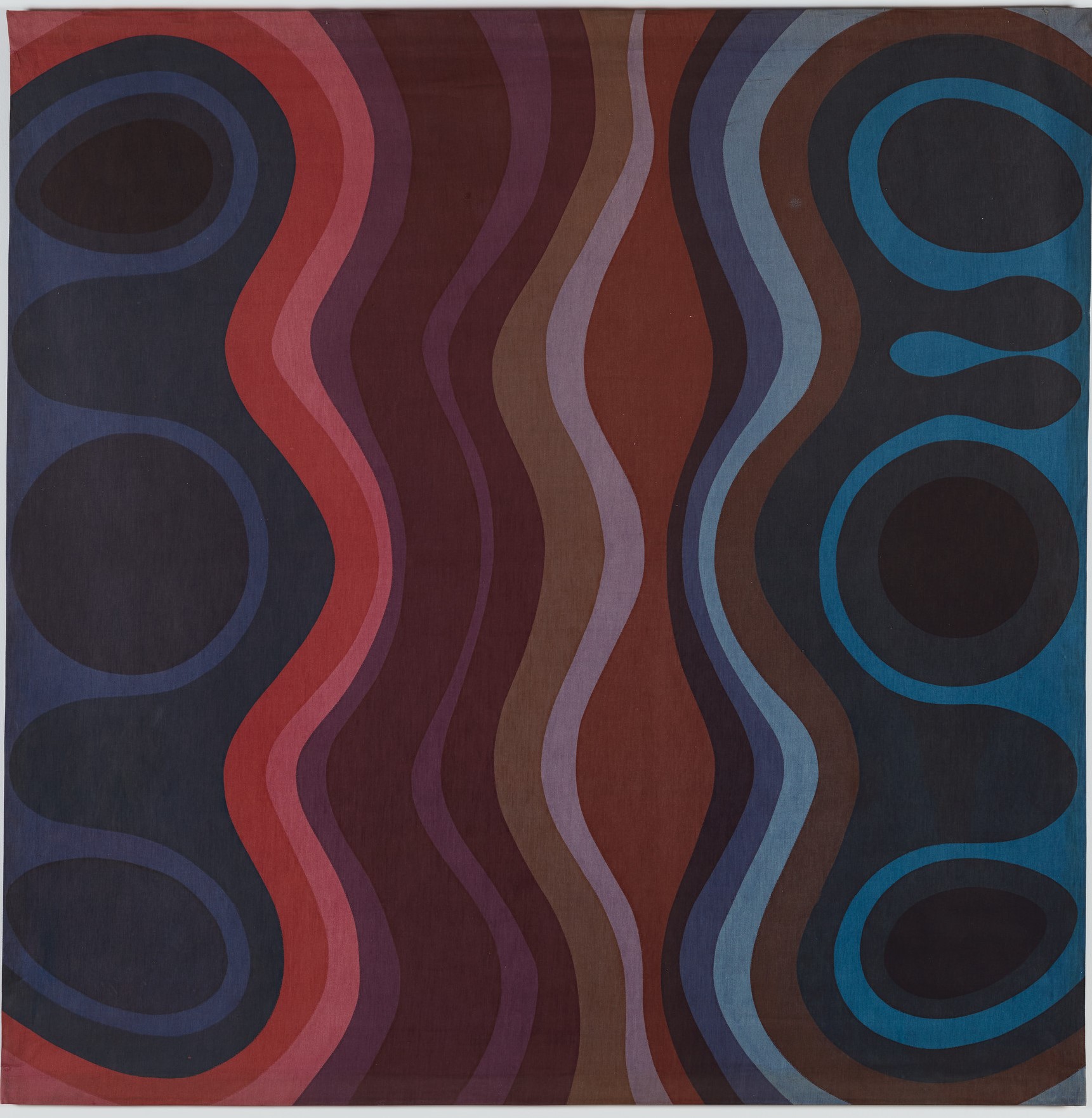 Carol Rudyard, Untitled (wall hanging), c.1970, screenprint on fabric, 184 x 92cm