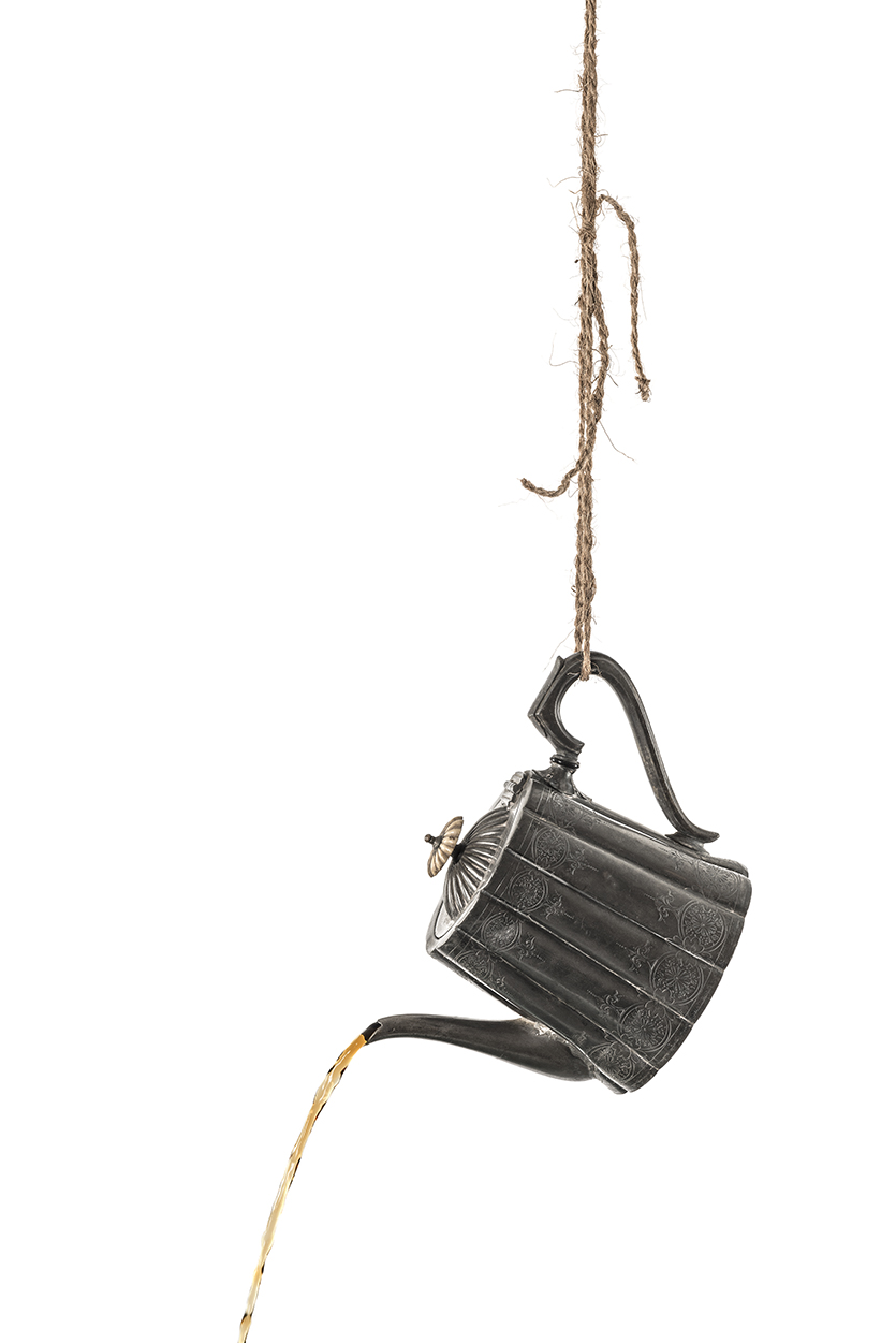 Eva Fernandez, Teapot, 2014, archival inkjet print on Ilford Galerie Pearl paper, 120 x 80cm, ed. 10