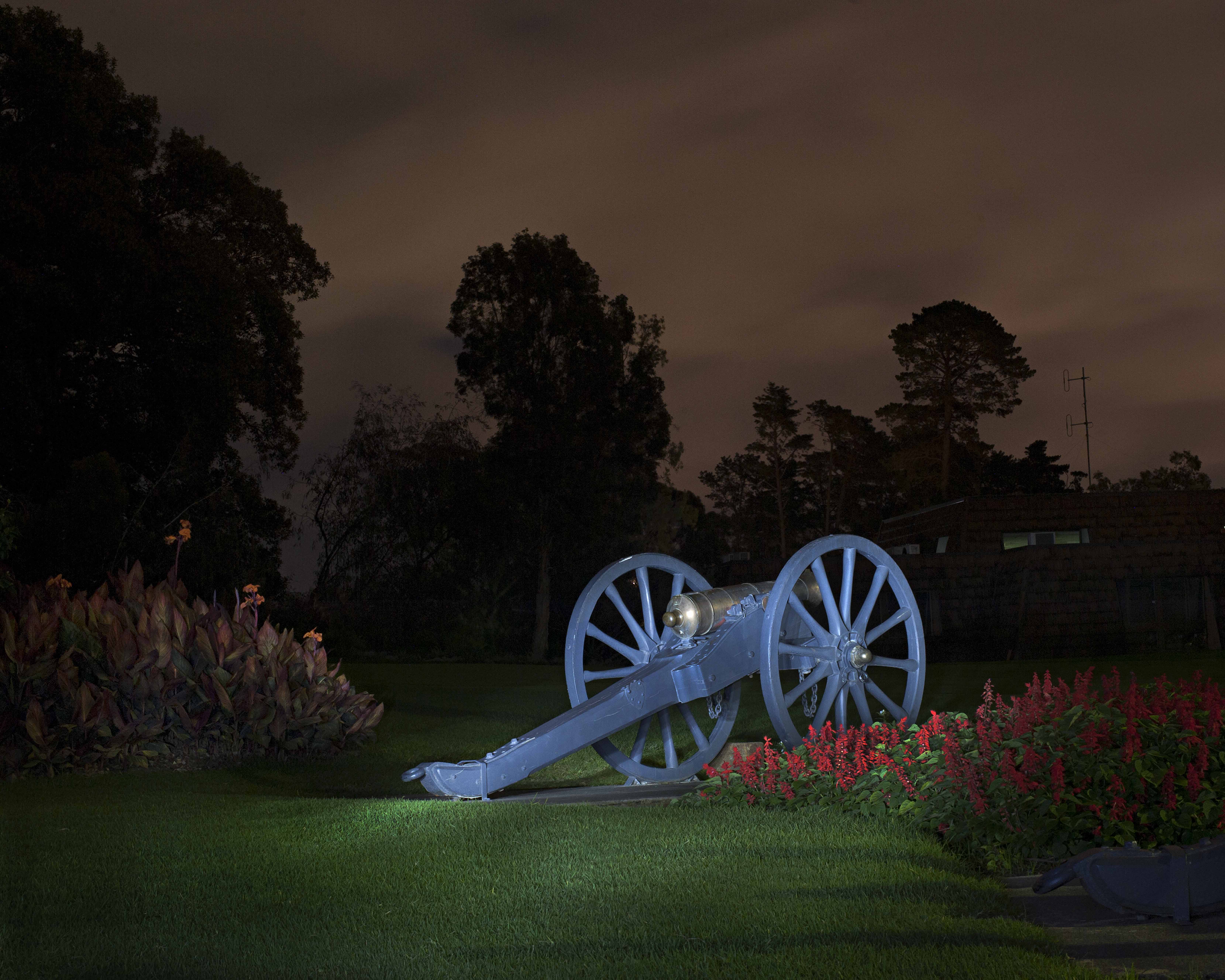 Toni Wilkinson, Cannon, 2014, archival digital print, 66.5 x 83cm, ed. 5