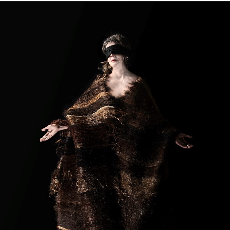 Grab at the Last Pearl, 2014, archival digital print, 160 x 90cm