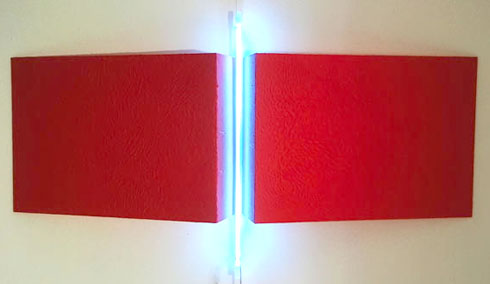 Paul Caporn, Angle of Incidence in Orange, 2019, acrylic on wood and neon, 61 x 178 x 23cm