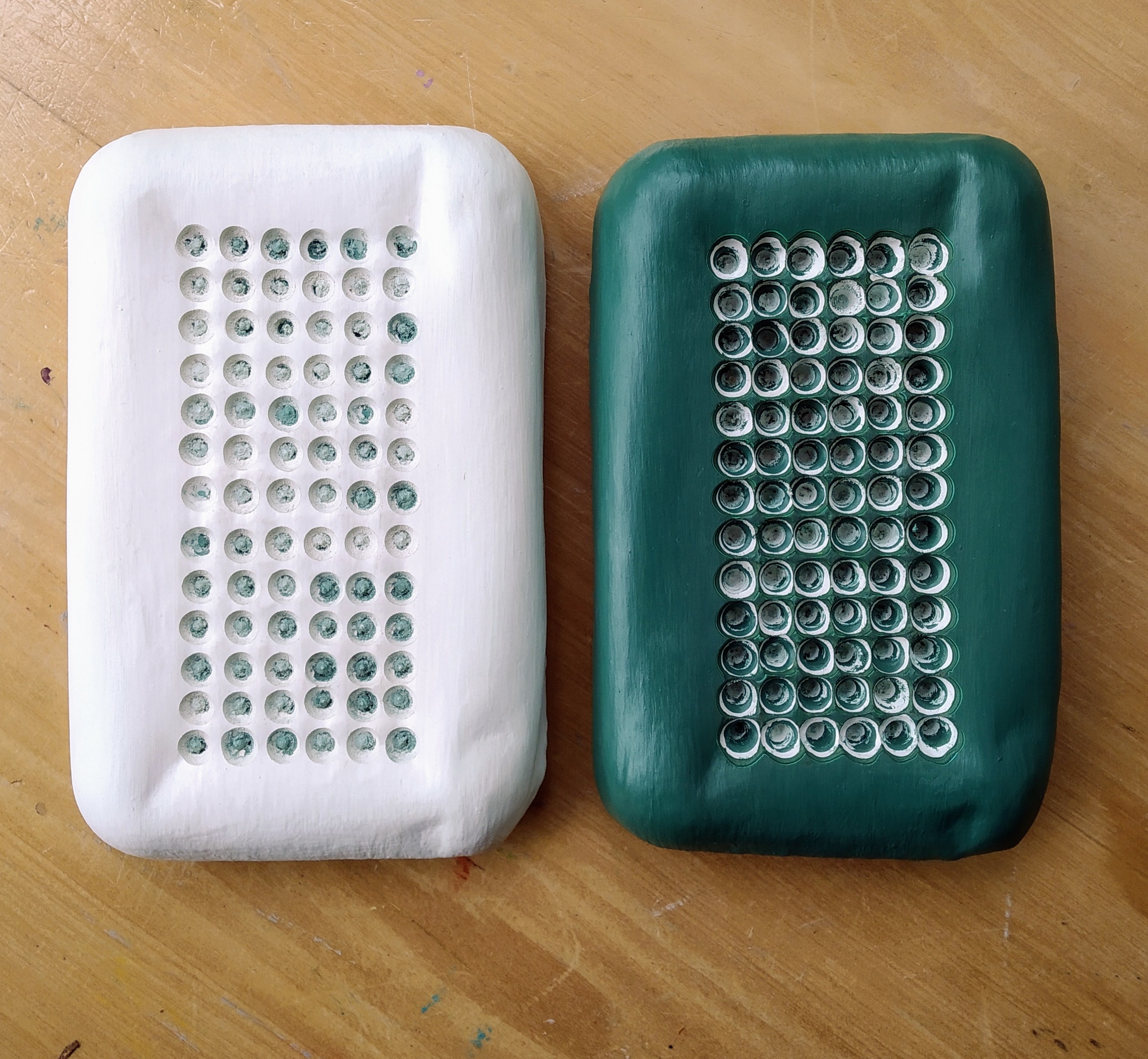 Andre Lipscombe, Twin Paintings (Green and White), 2019-20, acrylic paint, 18 x 25 x 3cm (diptych)