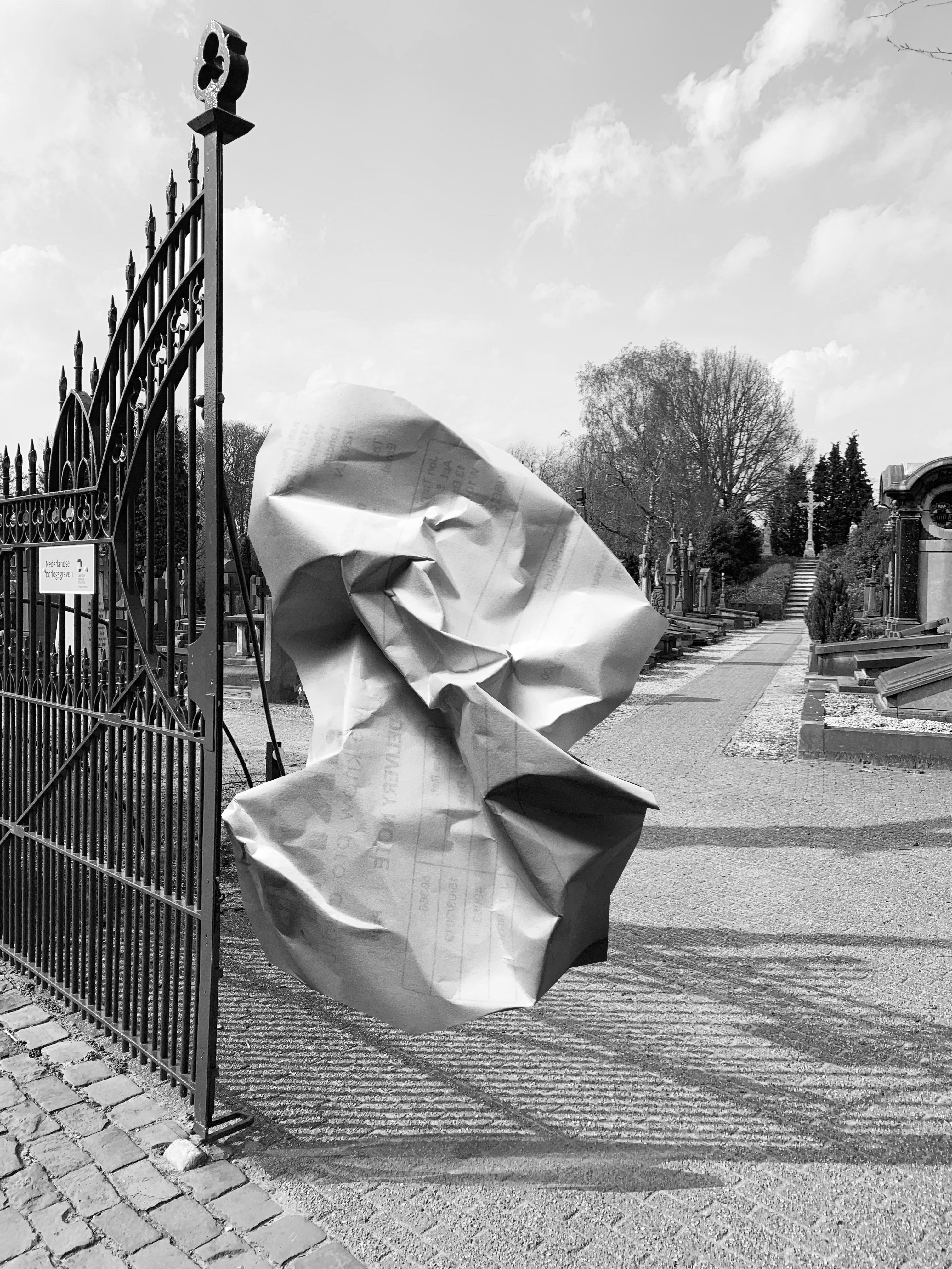 Jon Tarry, Catching the Moment (Creating Understanding in Twelve Moves) 7, 2019, archival digital print on Hahnemühle paper, 42 x 29cm, series of 12, ed. 7