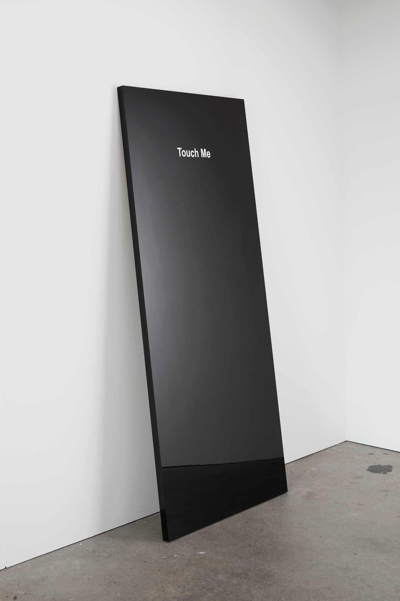 Olga Cironis, Falling, 2017, acrylic, 189.7 x 79.5cm