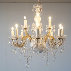 Nicholas Folland, It Had to be You ..., 2020, chandelier, refrigeration unit, 12V lighting and ceiling rose, dimensions variable (2)