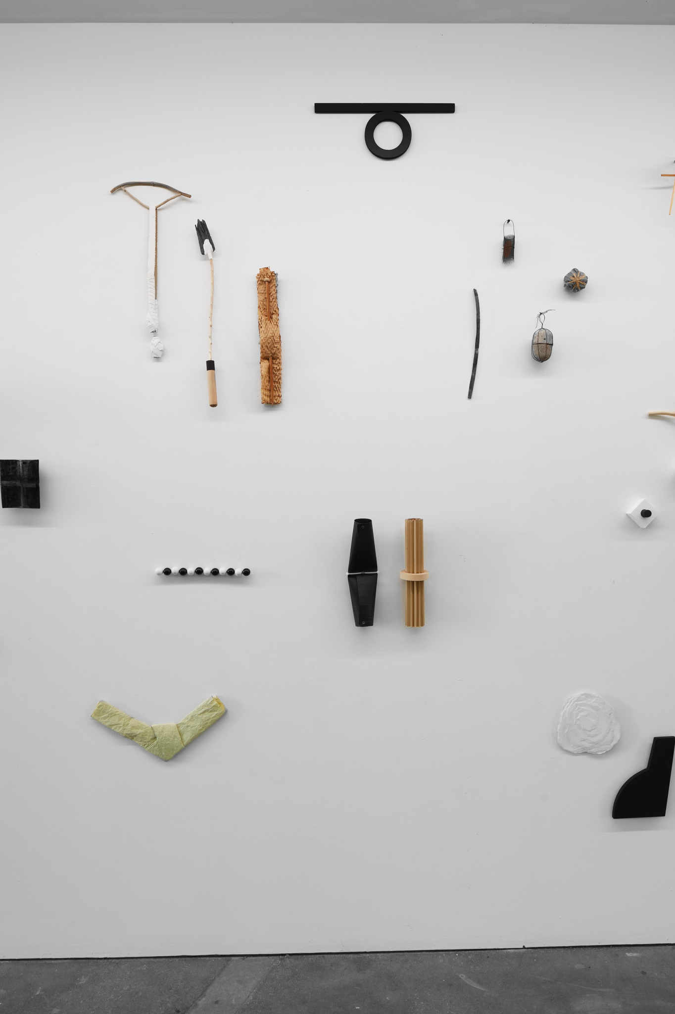 Theo Koning, Mono no aware, 2022, installation view, Art Collective WA Perth. Acorn Photo (3)