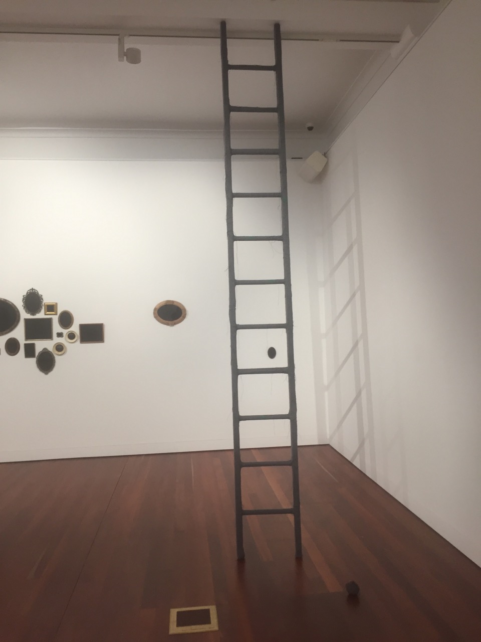 Olga Cironis, Listen to the Earth Breathing, 2022, repurposed ladder, woollen blankets and cotton thread, 364 x 42 x 6.5cm