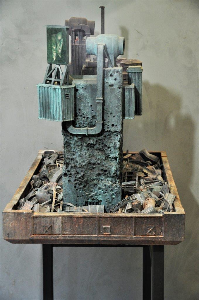 Stuart Elliott, Siamese T-Haus (detail), 2022, wood, steel, acrylic paint, 164 x 98 x 62cm