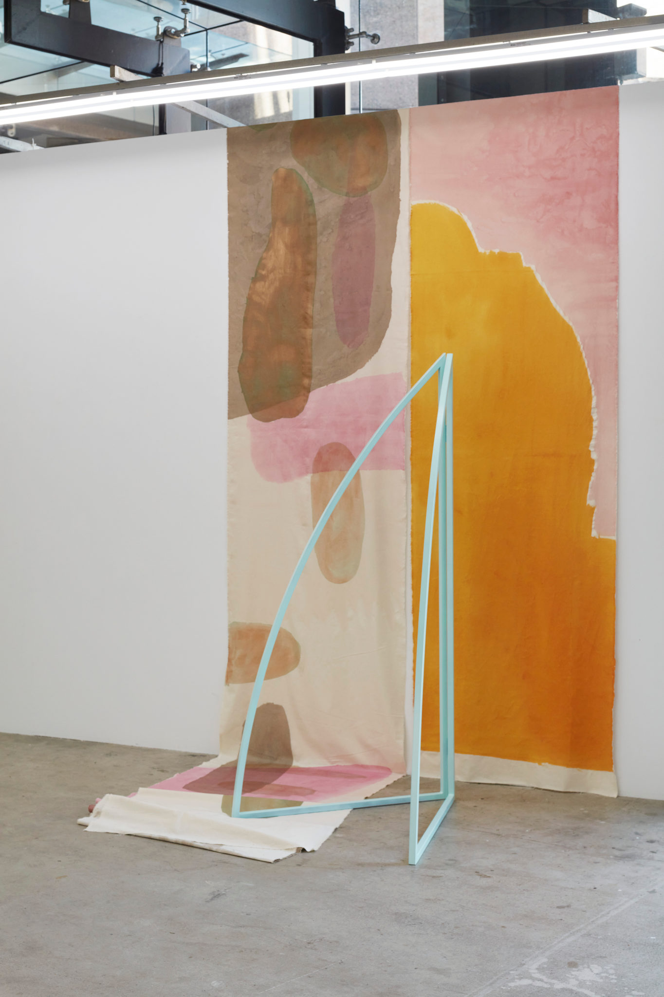 Penny Coss, Uncertain Bounds 3, 2022, acrylic and oil on canvas with steel frame, 210 x 180 x 100cm. Acorn Photo (2)