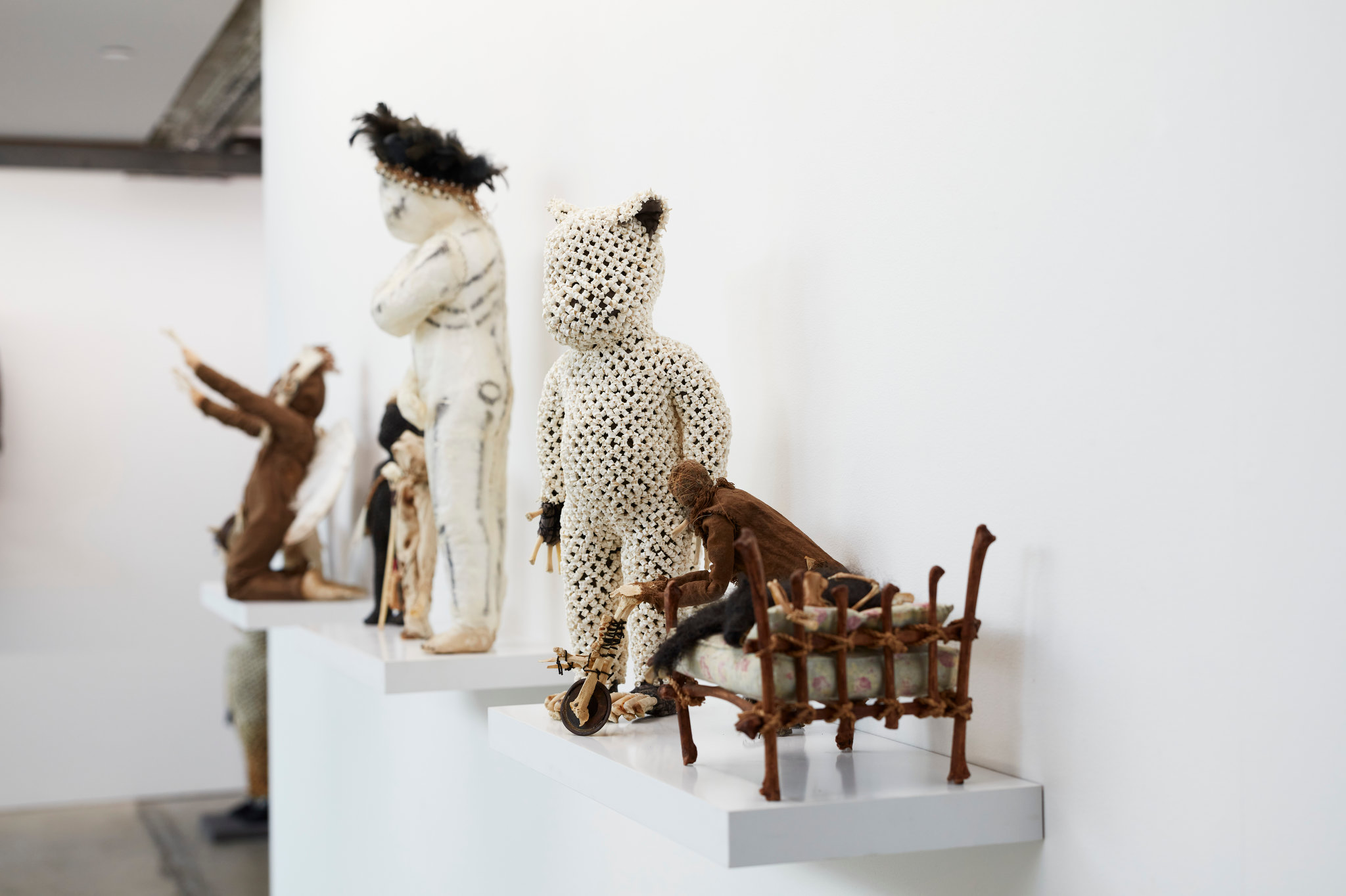 Linde Ivimey, Syndicate 5 + 1 Survey, 2023. Installation view Acorn Photo (9)