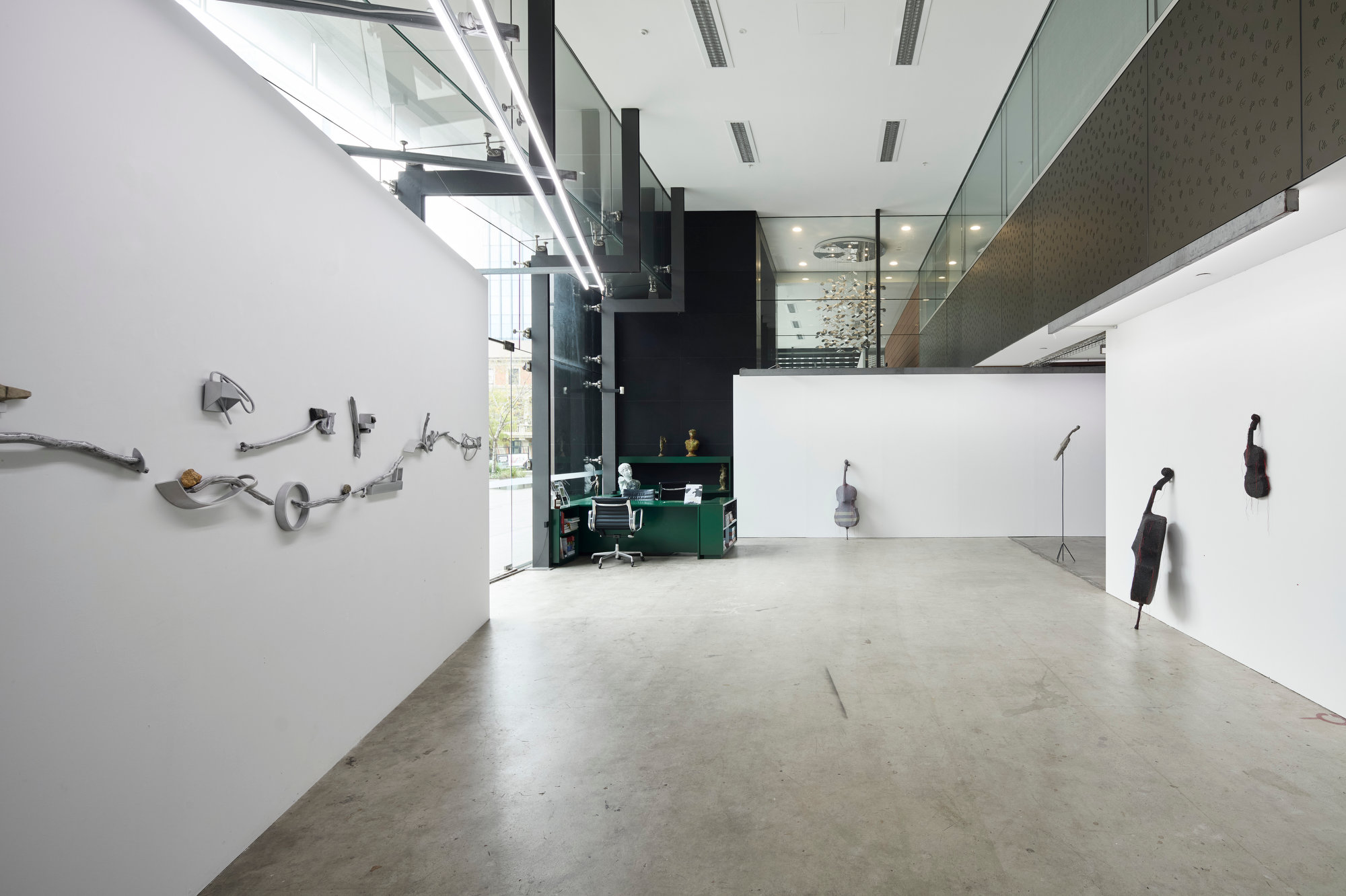 Olga Cironis and Anne Neil Art Collective WA 2024. Acorn Photo