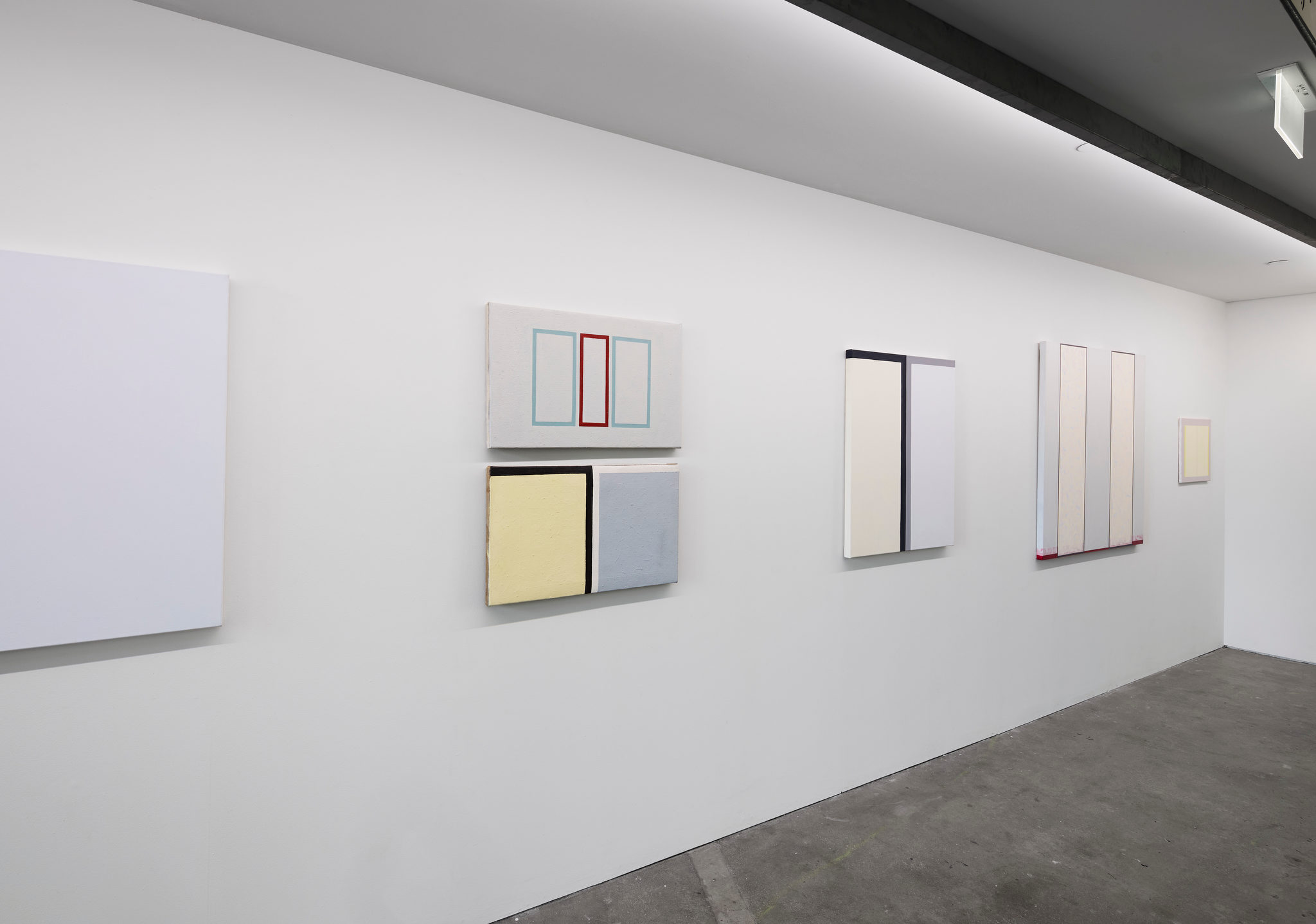 Trevor Vickers, Quiet Paintings, 2024. Acorn Photo (4)