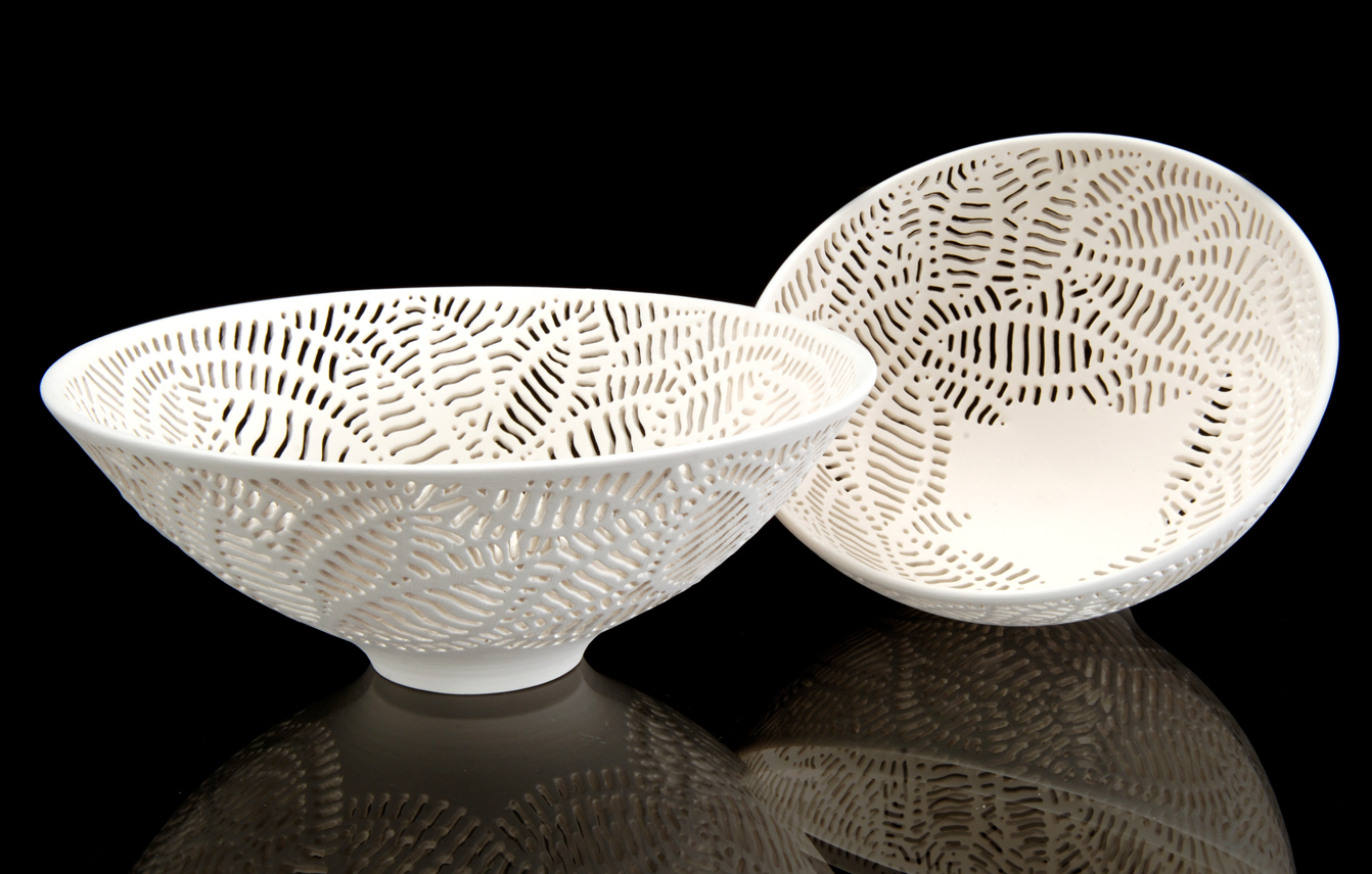 Sandra Black, Etched Leaf Bowls, 2008, Cool Ice porcelain, 8 x 22cm. Photo Victor France