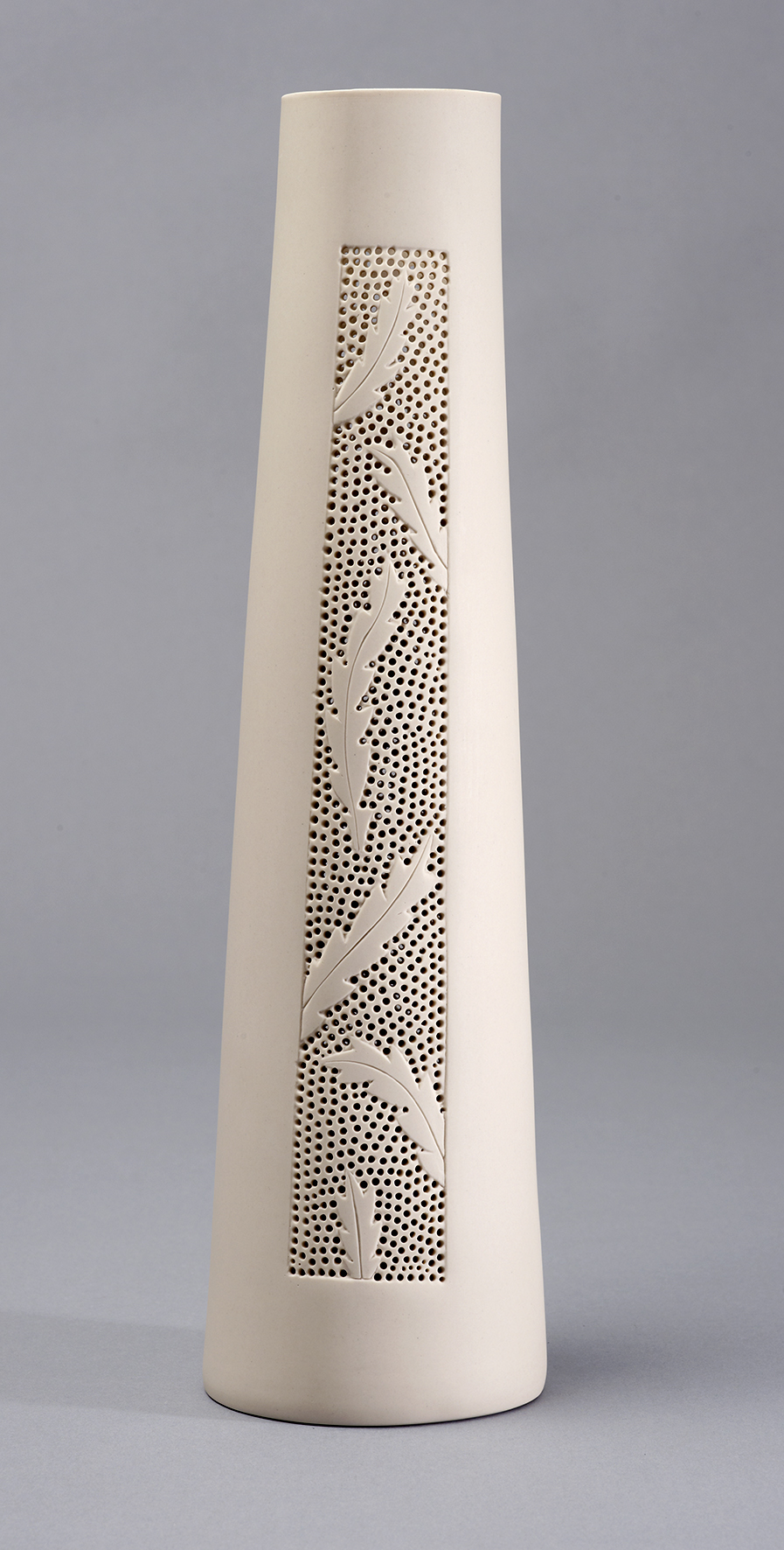 Sandra Black, Stack Series 2 - Banksia 2, 2014, slip cast porcelain, 37 x 10cm. Photo Victor France