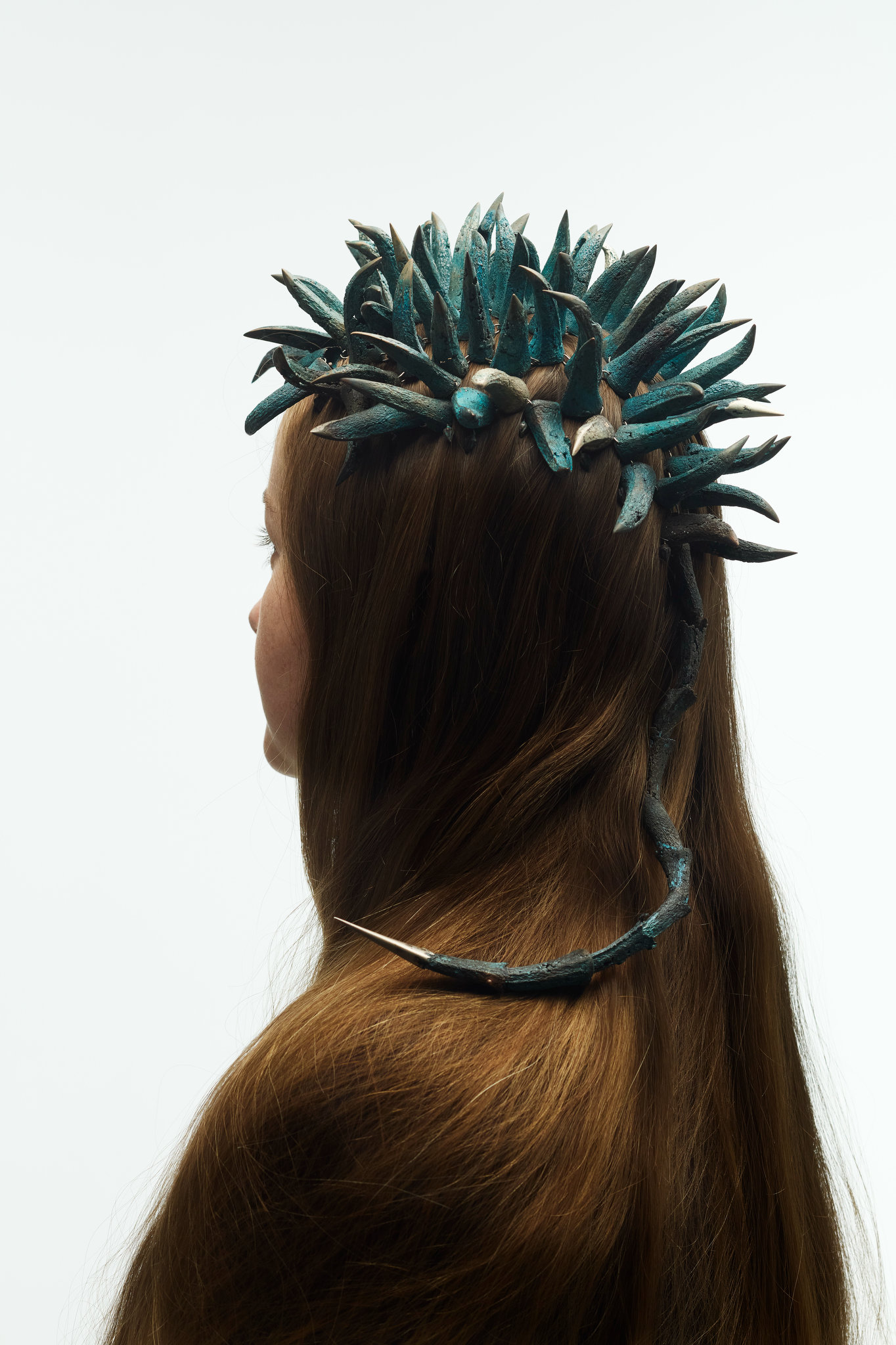 Sarah Elson, The women will be my soldiers, 2025, recycled silver and copper, 26 x 41 x 11cm (2)