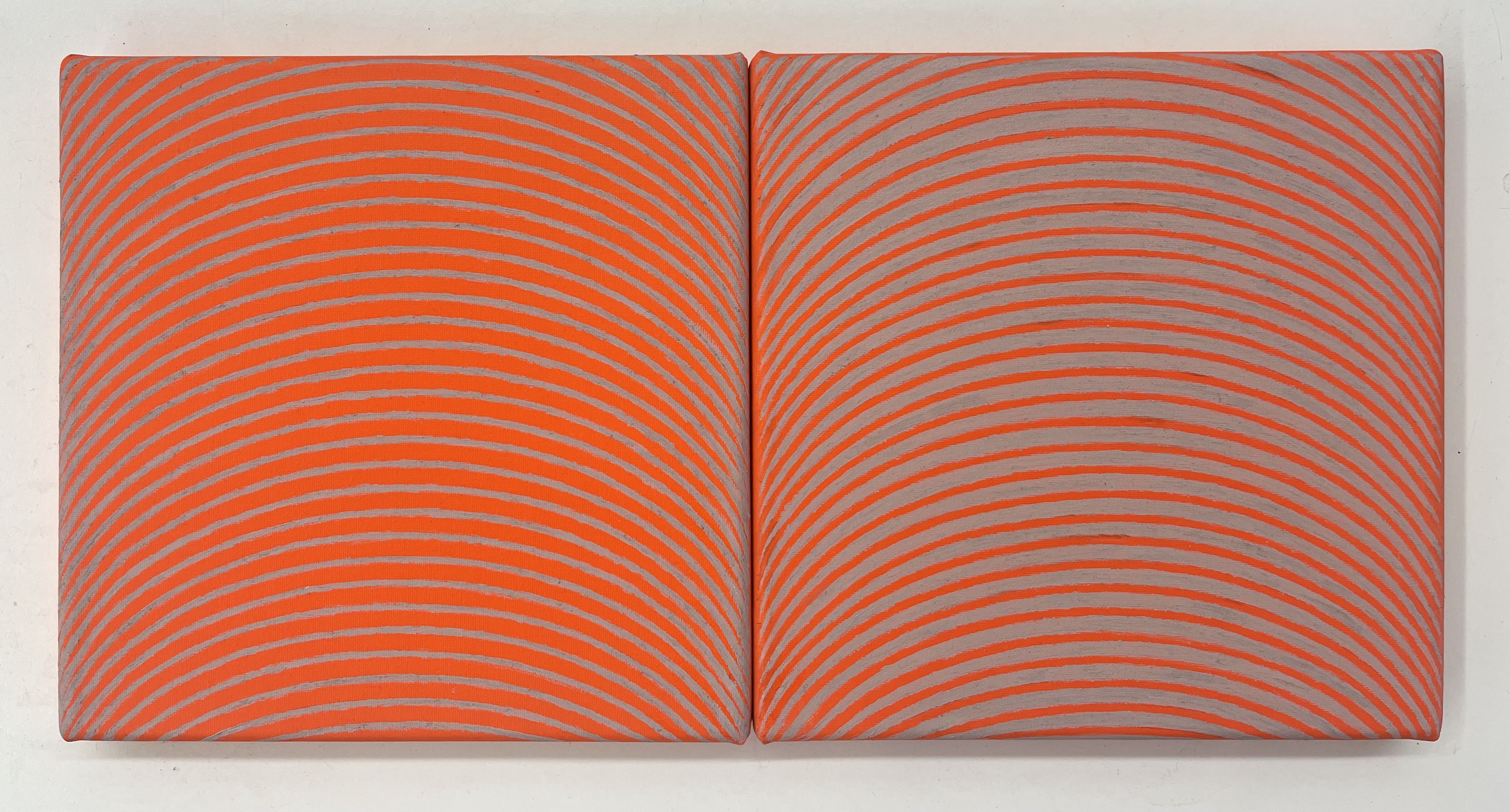 Helen Smith, Arc Drawing #7, 2025, oil on canvas, 20 x 40cm (2 panels)