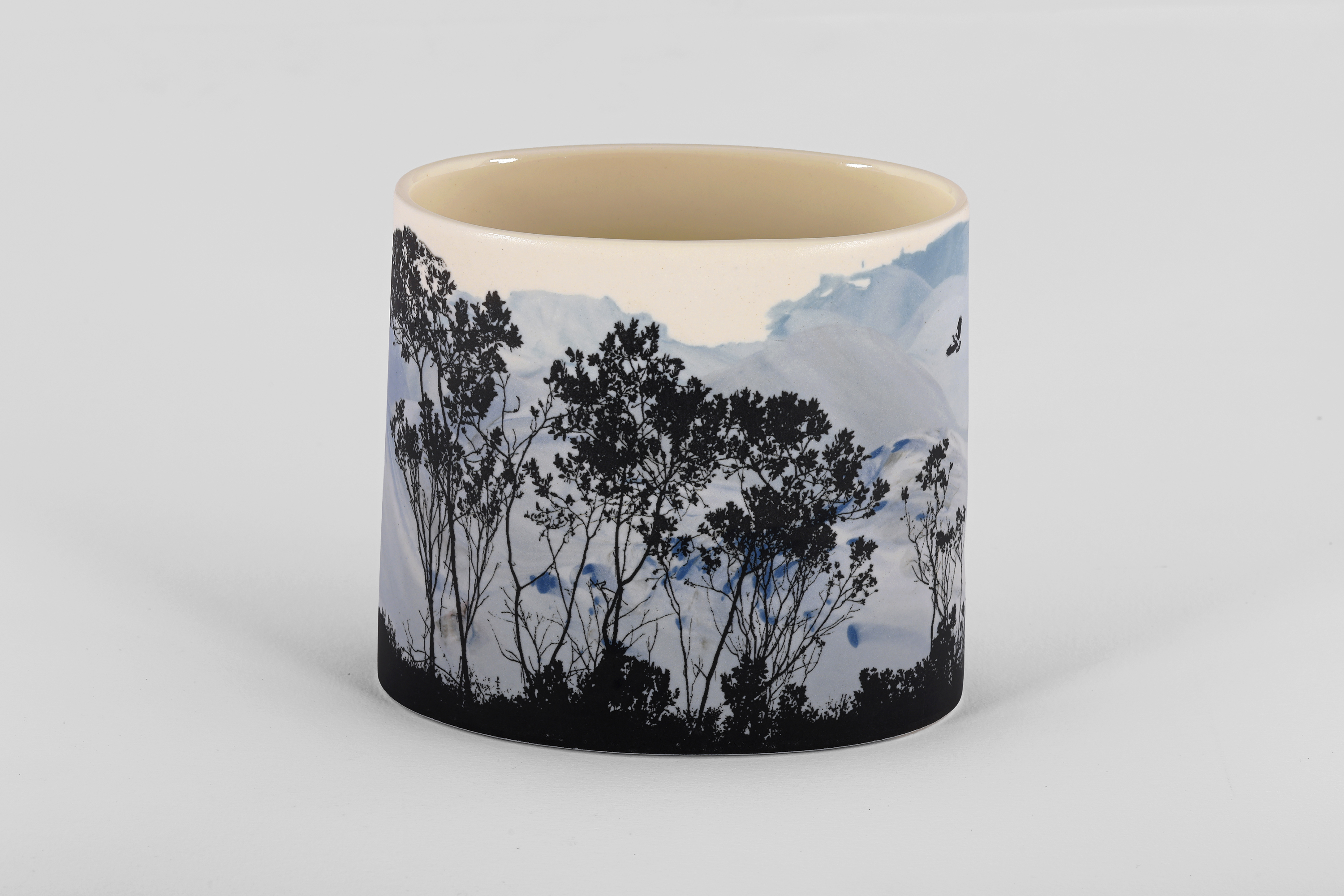 Sandra Black, Koi Kyeunu, Ruff Stirling Ranges 2, 2026, porcelain, 12.5 x 14.5 x 8.5cm